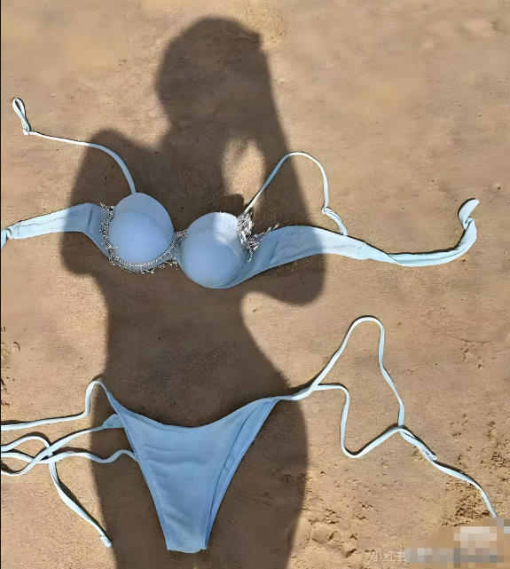 Dreaming about being naked